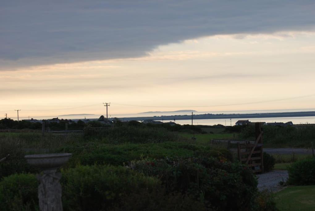 Beautiful One Bed With Stunning Sea View Lägenhet Waterford Exteriör bild