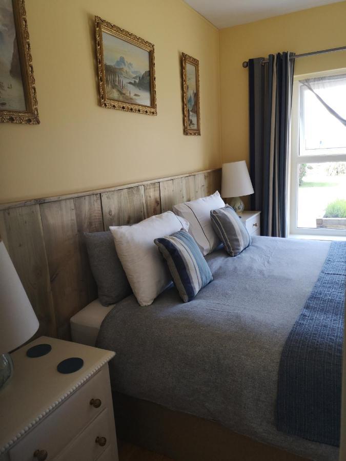 Beautiful One Bed With Stunning Sea View Lägenhet Waterford Exteriör bild