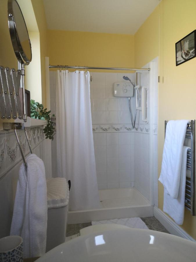 Beautiful One Bed With Stunning Sea View Lägenhet Waterford Exteriör bild