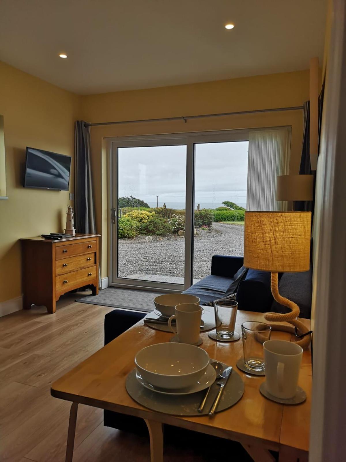 Beautiful One Bed With Stunning Sea View Lägenhet Waterford Exteriör bild