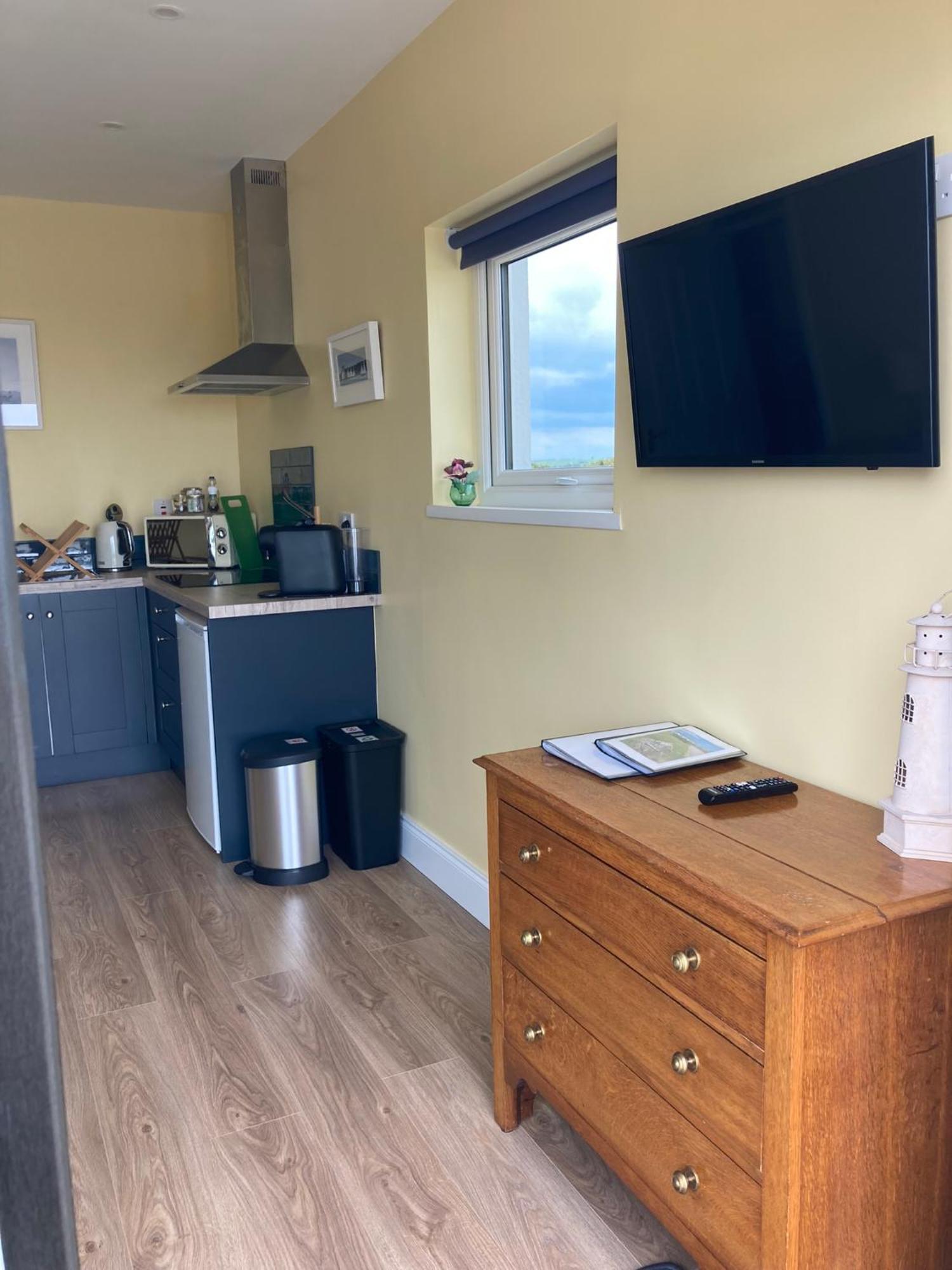Beautiful One Bed With Stunning Sea View Lägenhet Waterford Exteriör bild